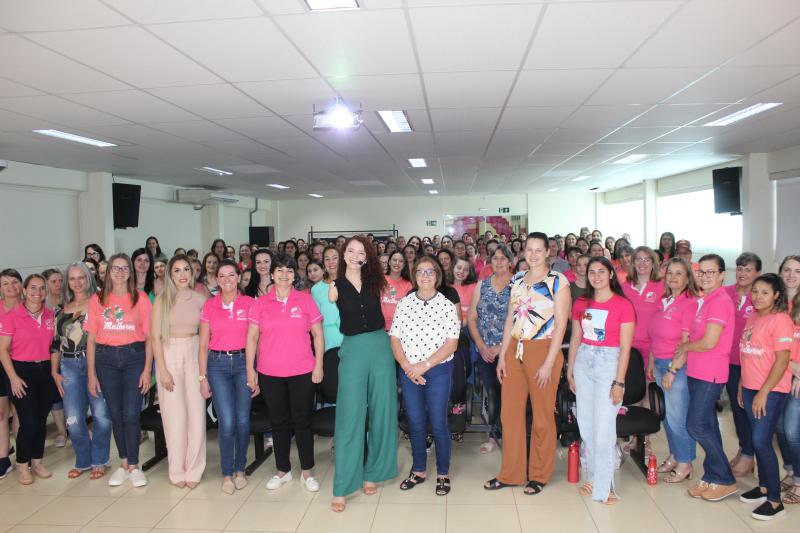 COPROSSEL â€“ Evento do Outubro Rosa ressalta a forÃ§a e resiliÃªncia Feminina