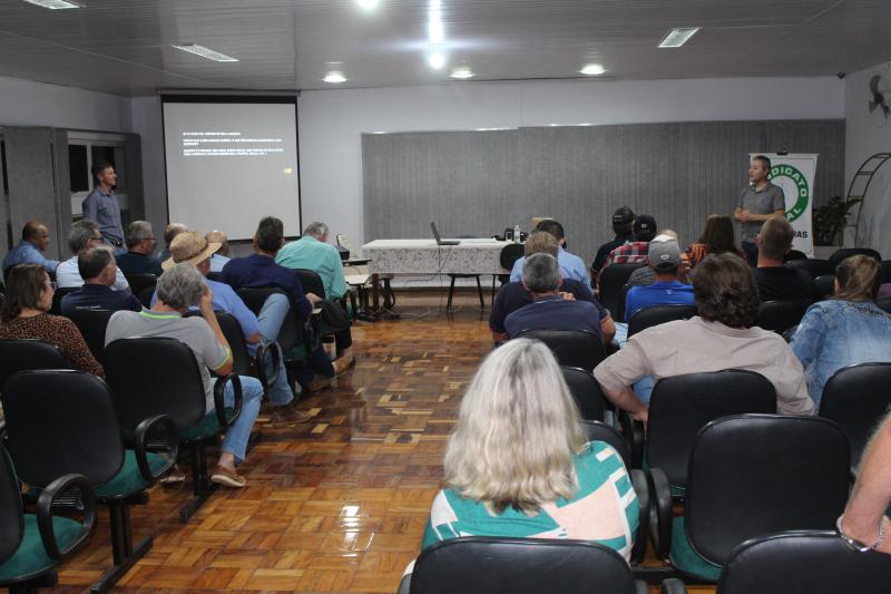 Palestra no Sindicato Rural de Laranjeiras do Sul tem foco em segurança no Campo