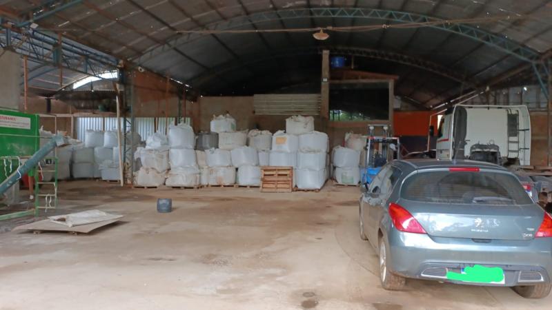 LS: TrÃªs pessoas sÃ£o presas por fraudar fertilizantes em um barracÃ£o da cidade 