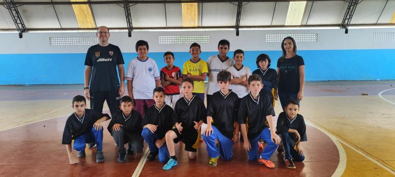 Escola Municipal LeocÃ¡dio JosÃ© Correia desenvolveu o projeto de socializaÃ§Ã£o atravÃ©s de prÃ¡tica esportiva