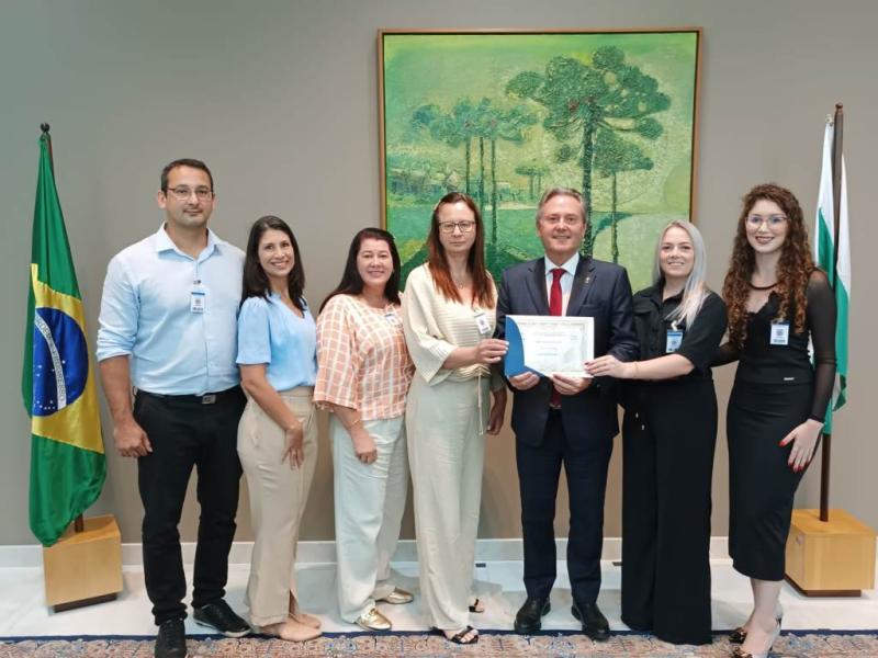 SOS de Laranjeiras do Sul recebe prêmio Atitude Inovadora em curitiba