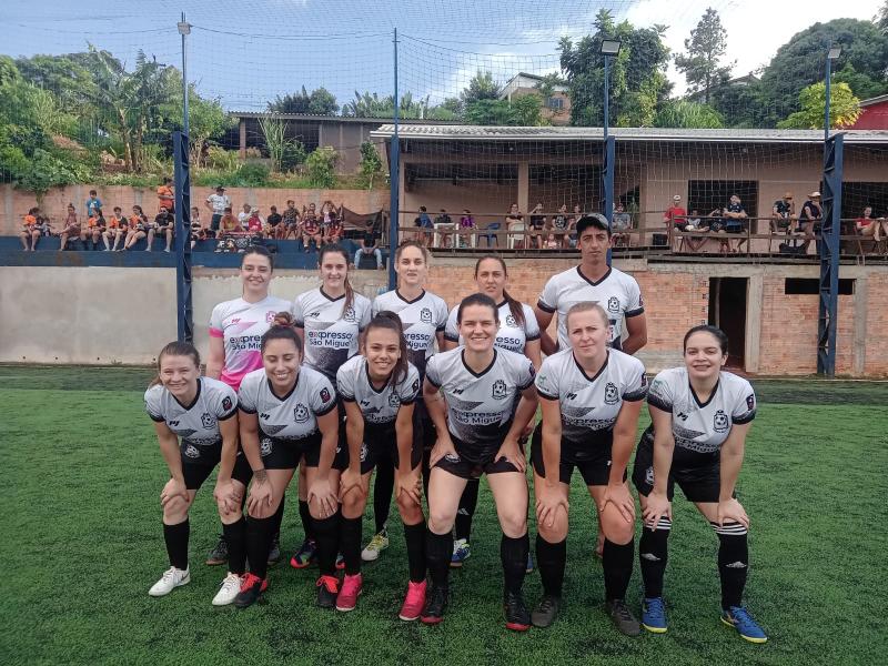 Representante de Laranjeiras do Sul conquista o titulo da Copa Garotas em Campo