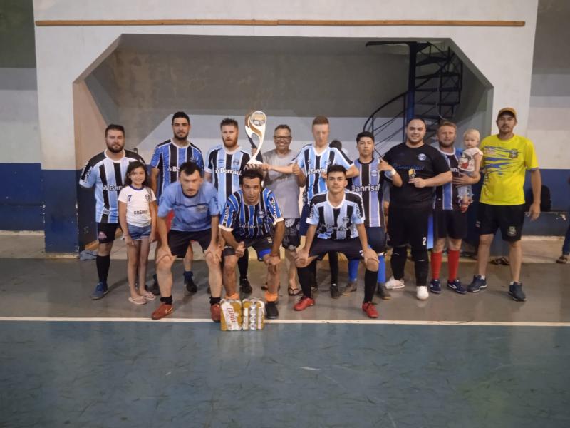 GrÃªmio Ã© CampeÃ£o do Entre Torcidas de Futsal em Virmond 