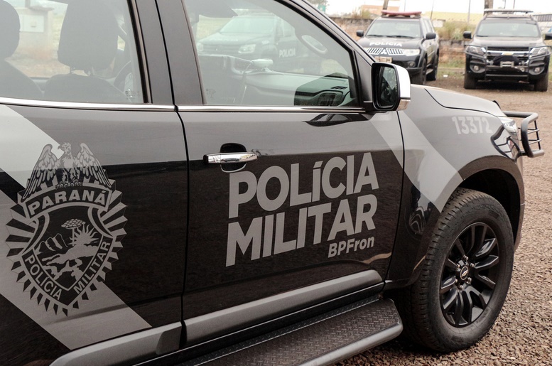 N. Laranjeiras: VeÃ­culo furtado em P. Grossa Ã© recupredo pela PM na BR 277