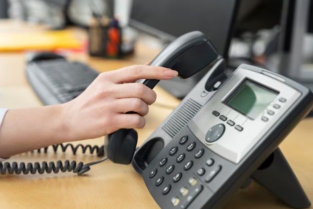 RBI: Homem pede telefone emprestado em posto de saÃºde e acaba ameaÃ§ando atendente