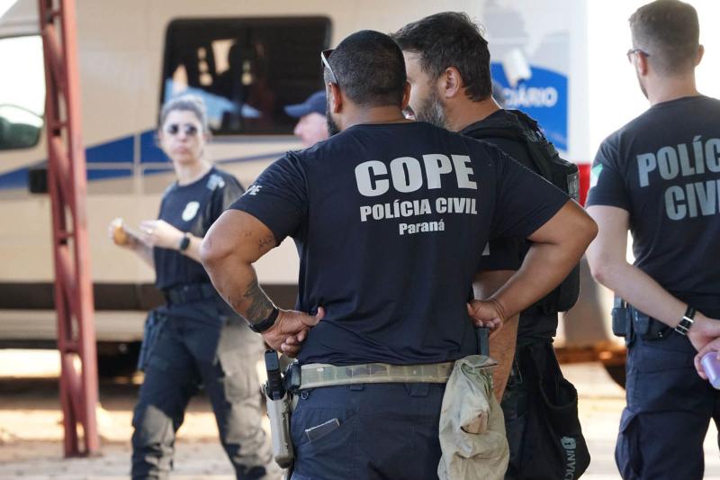 ForÃ§as de seguranÃ§a prendem 36 membros de organizaÃ§Ã£o criminosa de Quedas do IguaÃ§u