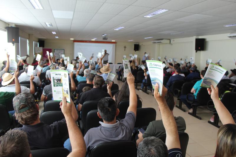 Coprossel leva transparÃªncia, solidez e retorno positivo a cooperados e comunidade 