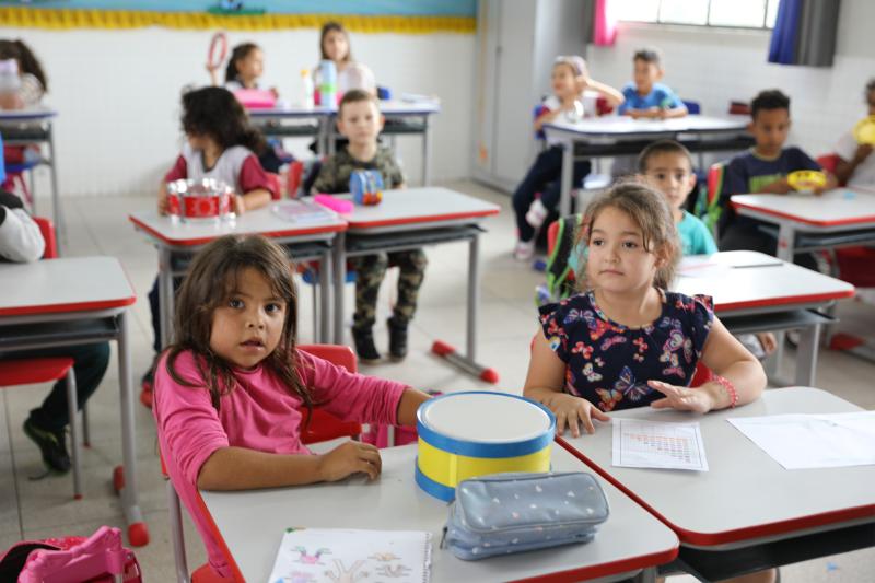 LS: Escola Municipal Professora Therezinha Andreetta iniciou aulas em perÃ­odo integral