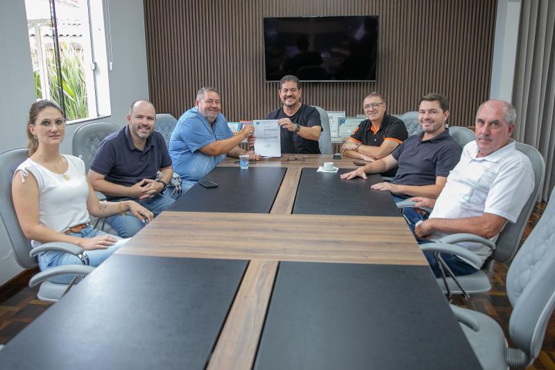 Vereador Celso Azevedo assume a Secretaria de Industria e ComÃ©rcio de Laranjeiras do Sul 