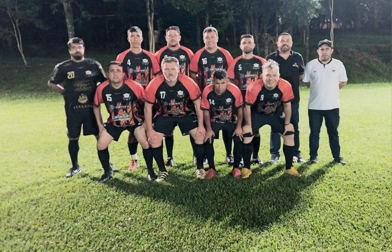 Laranjeiras do Sul/Betvel garantiu a classificaÃ§Ã£o para as semifinais da Copa AABB Master 40+ em Palmital