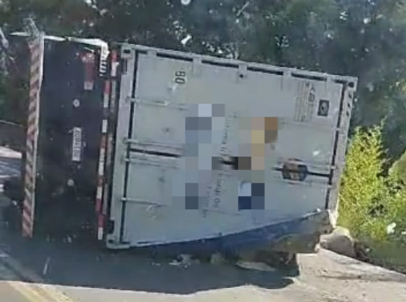 CandÃ³i: Condutor morre apÃ³s tombar carreta no BR 277 prÃ³ximo ao cavernoso