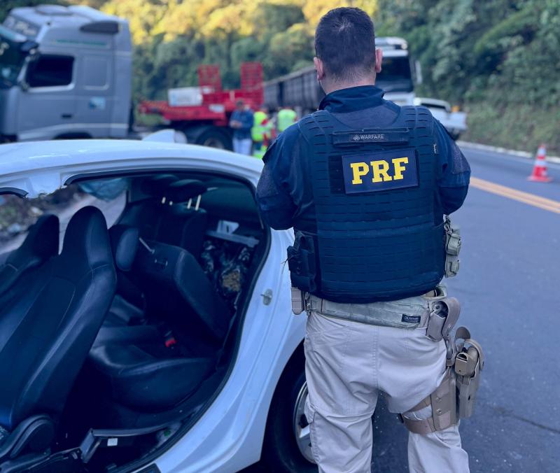 Guarapuava: PRF apreende cerca de 80 quilos de droga (Skunk) em veÃ­culo envolvido em acidente