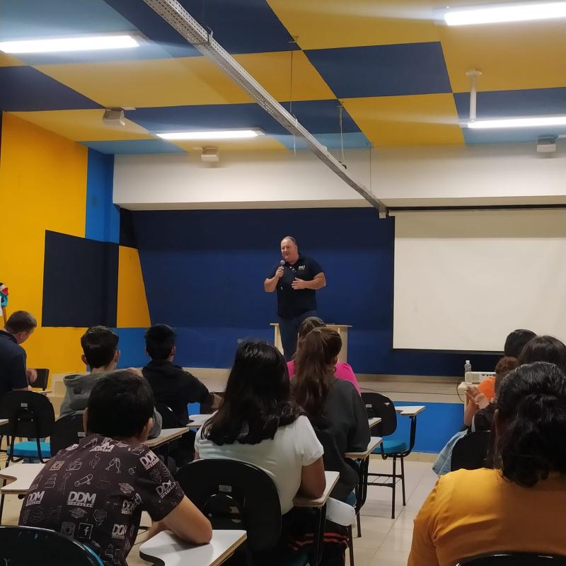 RÃ¡dio Campo Aberto FM e Centro da Juventude promovem o Projeto Jovens Comunicadores