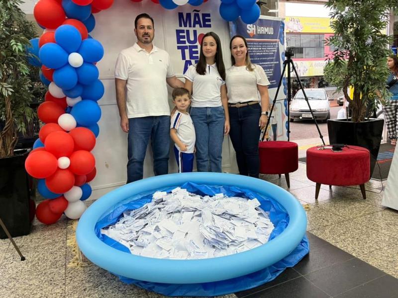 Supermercado Hamud realizou o sorteio da promoÃ§Ã£o de aniversario em comemoraÃ§Ã£o aos 20 anos em Laranjeiras do Sul