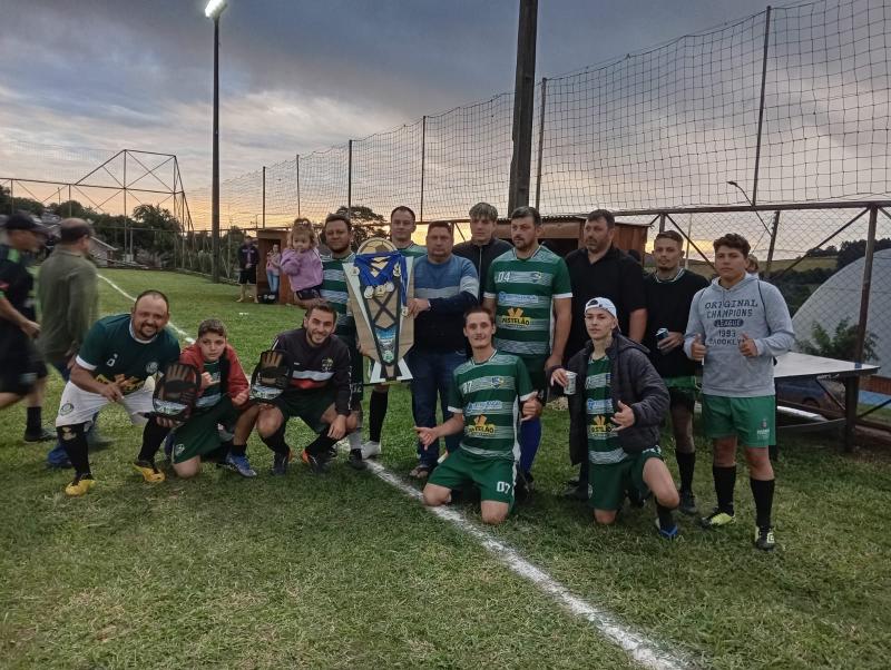 UniÃ£o Juventude conquista os titulos do Municipal de Futebol Sete em Porto Barreiro 