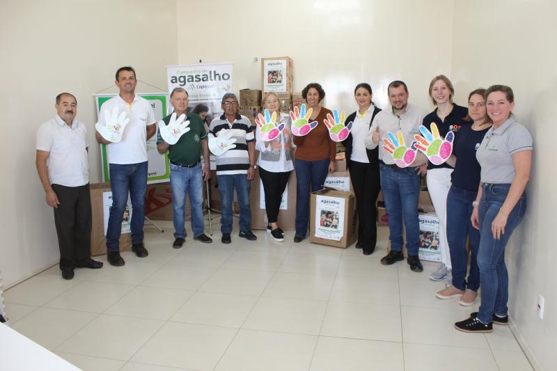 COPROSSEL - Campanha do Agasalho 2024 destina 4,6 mil peÃ§as e artigos de inverno a pessoas carentes 