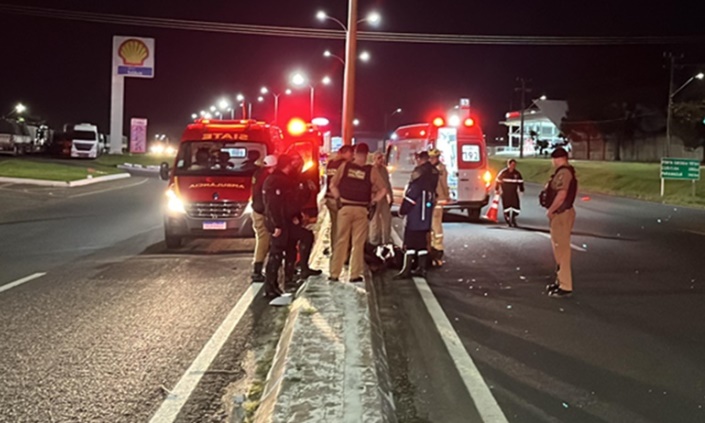 Guarapuava: Motociclista morre ao sofrer queda e colidir contra um poste