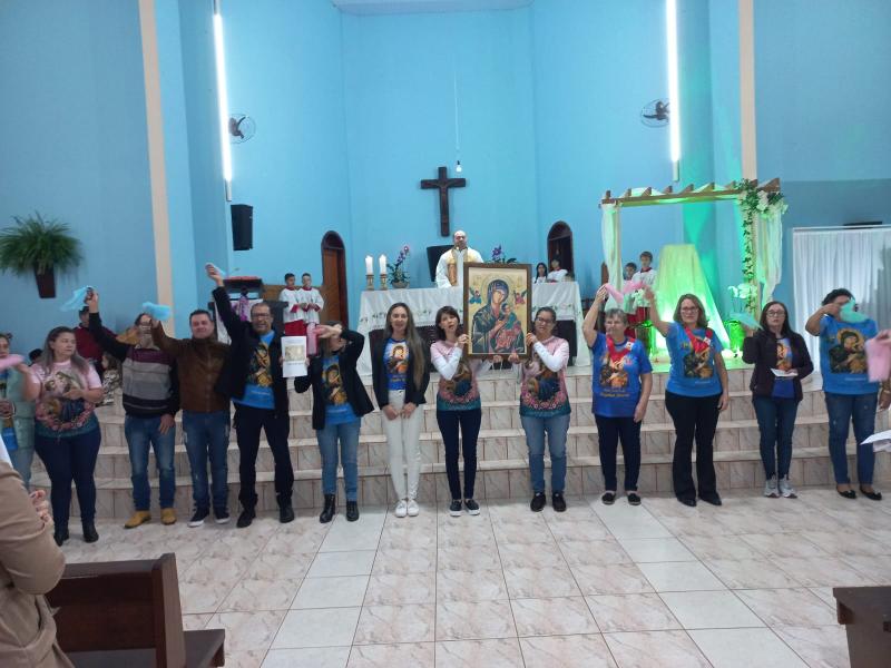  Comunidade PerpÃ©tuo Socorro realiza nesta sexta (28) o penÃºltimo dia da Novena.