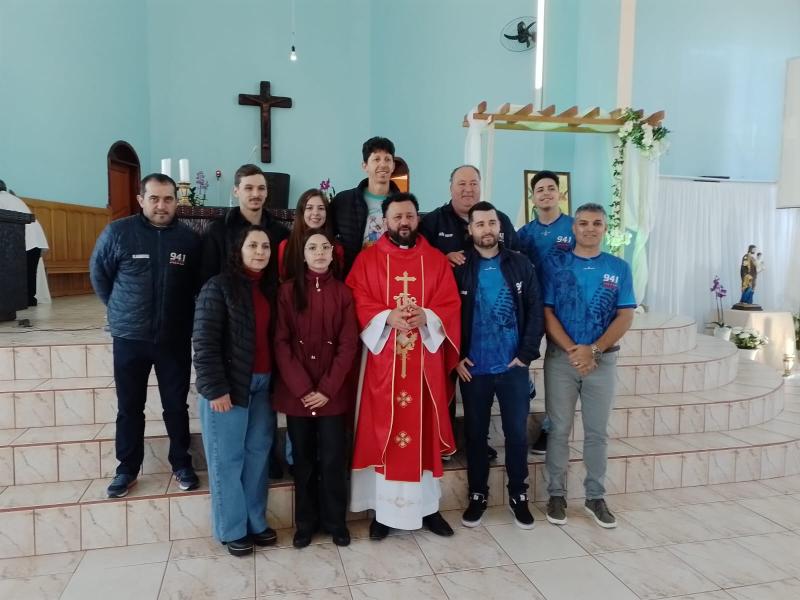 Encerramento dos 40 Anos da Comunidade Nossa Senhora do PerpÃ©tuo Socorro Ã© Marcado por Grande Festa no Bairro Cristo Rei