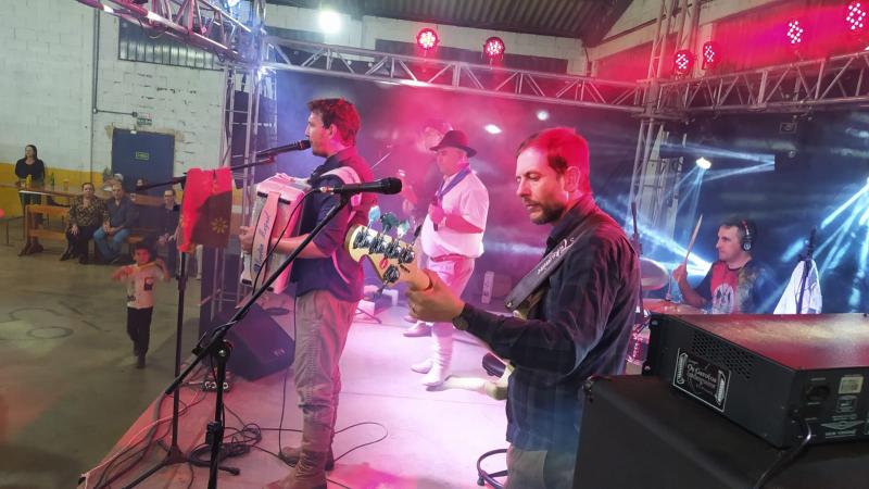 Jantar dos Mil Ã© um Sucesso em Laranjeiras do Sul