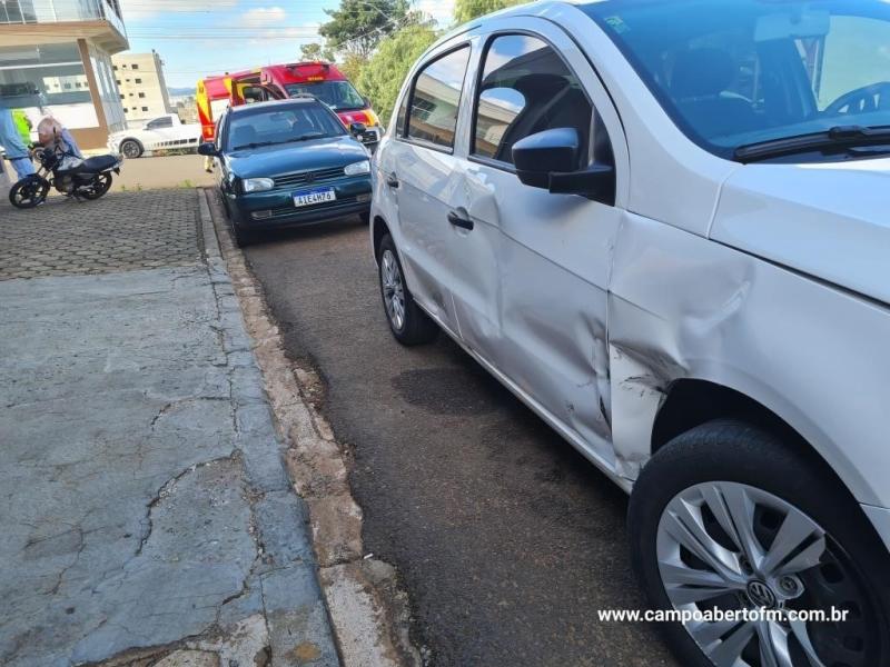 LS: ColisÃ£o entre carro e moto Ã© registrada no cruzamento da BarÃ£o com a Diogo Pinto