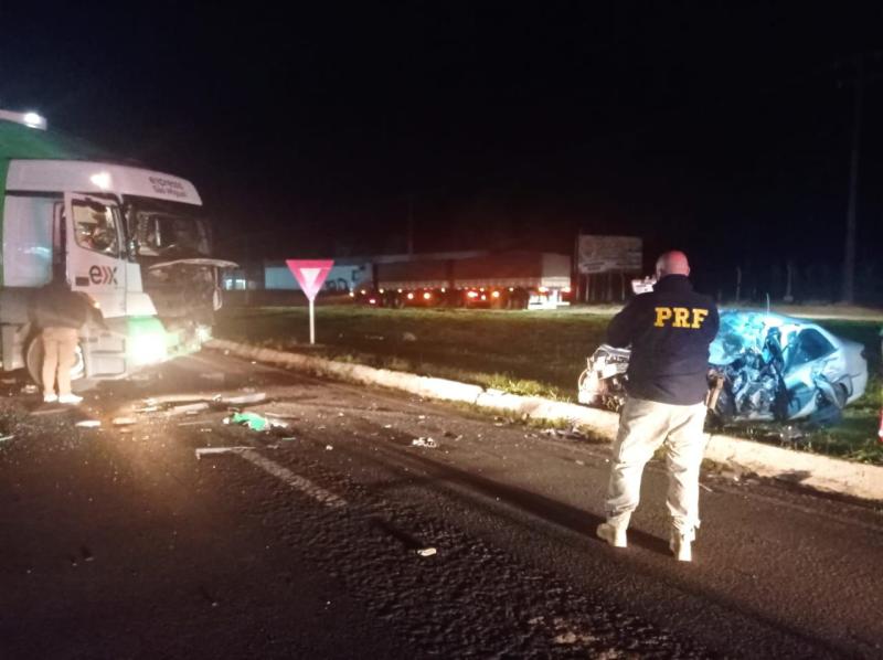 LS: Acidente fatal na BR 277 deixa um laranjeirense morto 