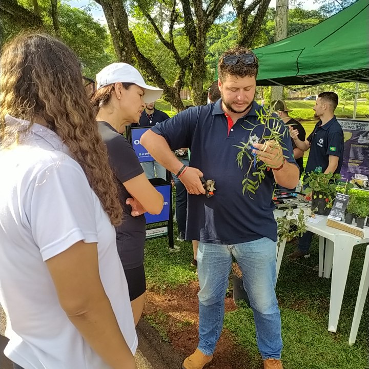 LS: UFFS promove atividades para fortalecer a horticultura na regiÃ£o