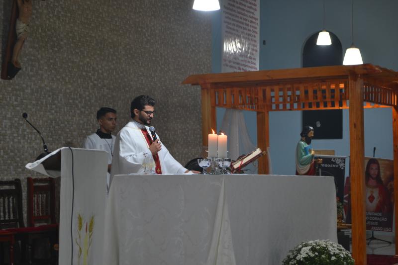 Missa Solene encerra programaÃ§Ã£o da ConversÃ£o de Paulo na Comunidade Invernada Grande