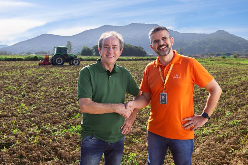 Cresol marca presenÃ§a no Show Rural 2025