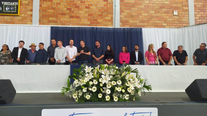 Virmond celebra 35 anos com grande festa e participaÃ§Ã£o da comunidade
