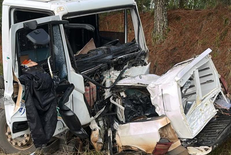 Pinhão: Dois jovens morrem em gravíssimo acidente na PR 170