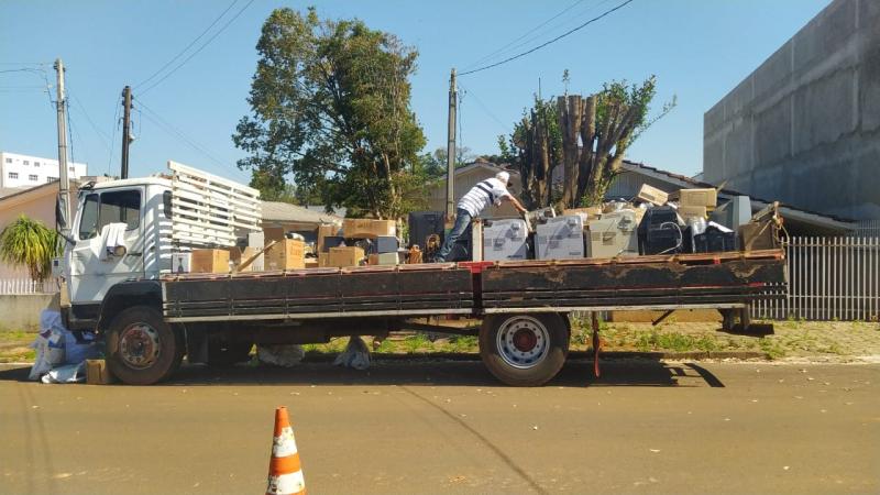 LS: Hoje é dia de coleta de lixo eletroeletrônico