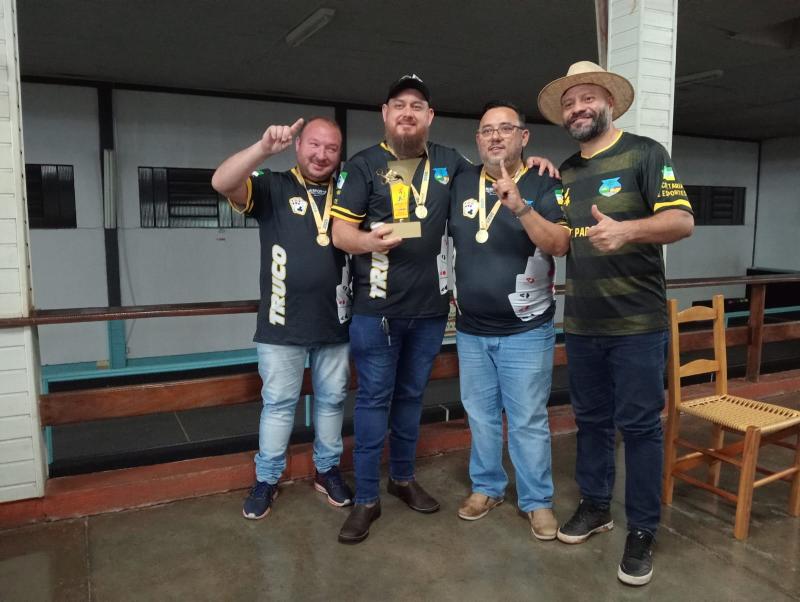 Truco de Laranjeiras do Sul conquista os Jarcan´s 2025 