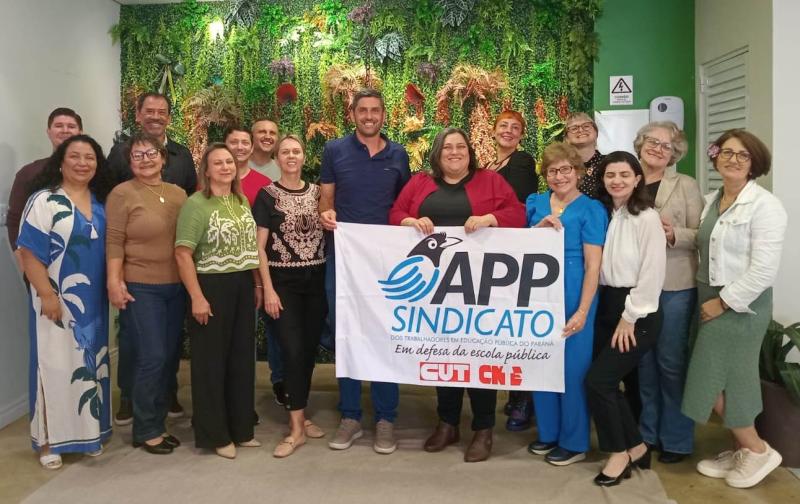 LS: APP-Sindicato empossa nova diretoria