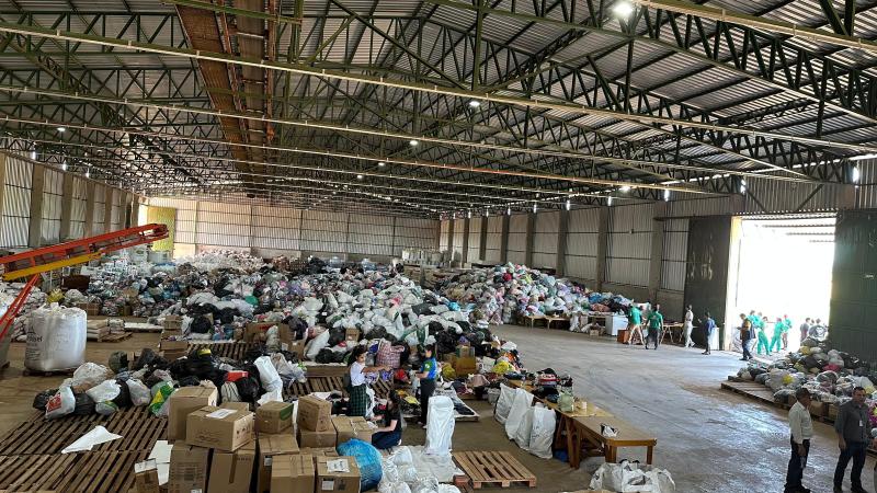 Unidade da Coprossel funciona como ponto de apoio às doações em Rio Bonito do Iguaçu – PR