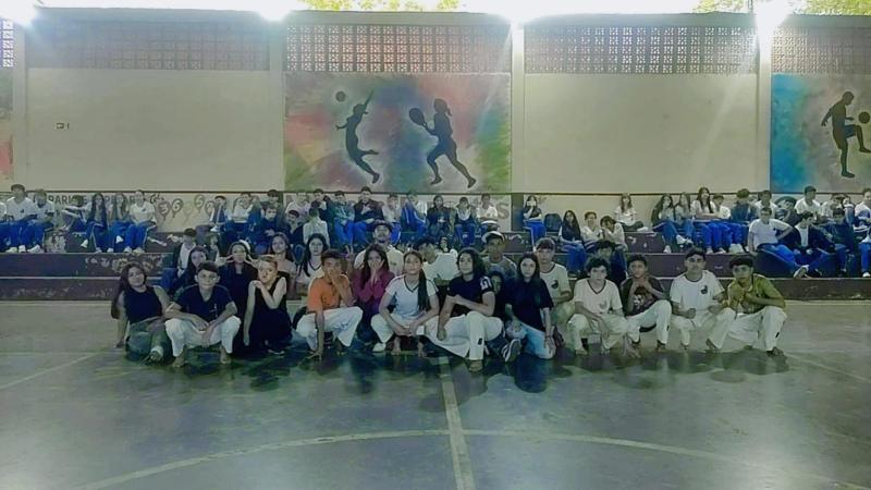 LS: Colégio Floriano realizou Seminário com Mostra de Danças 
