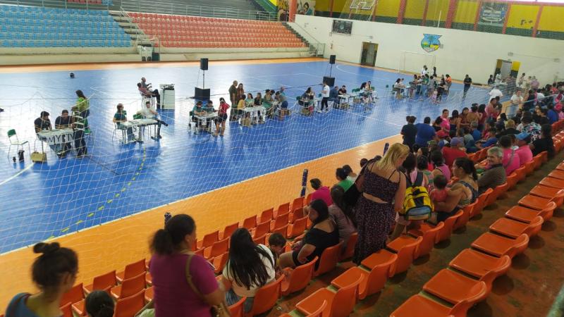 Secretaria de Assistência Social inicia entrega dos Cartões de Natal em Laranjeiras do Sul