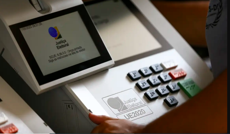 Em ano eleitoral, regularizar o título quanto antes evita filas