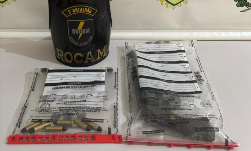 RBI: Homem é preso com revólver dentro do veículo na PR 158