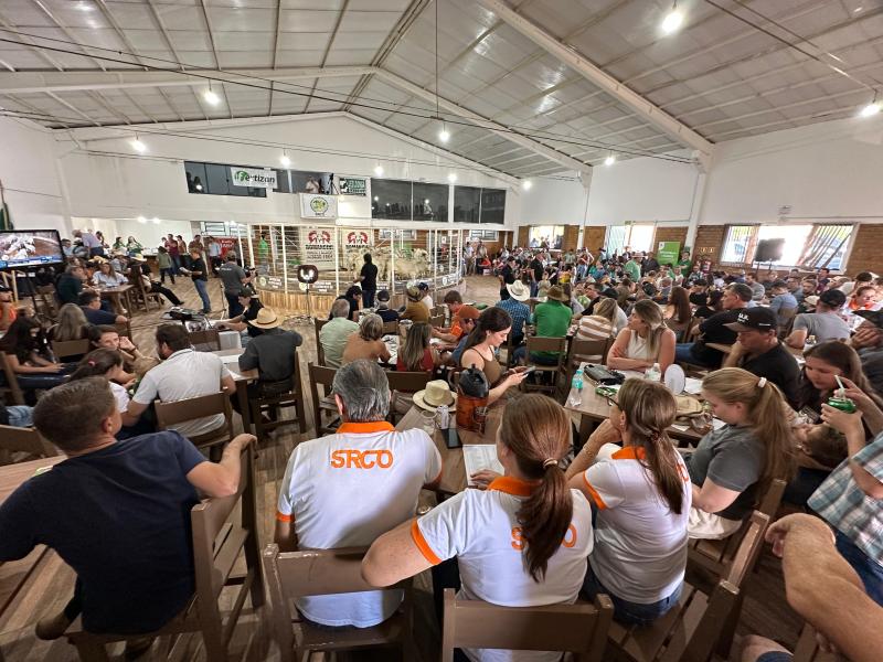Feira de Bezerros e Bezerras da SRCO mostra a força da pecuária regional