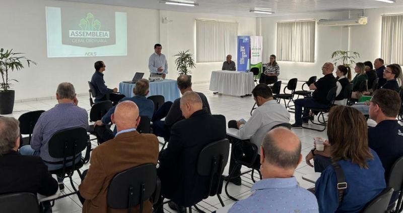 LS: Perachi é reeleito presidente da Acils