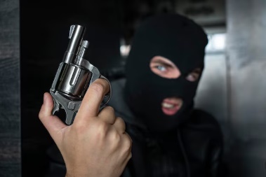 Marquinho: Bandidos tentam assaltar estabelecimento comercial, mas são impedidos pelo vigilante