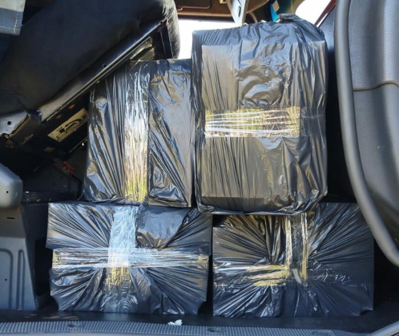 LS: PRF apreende carga de celulares avaliada aproximadamente em R$ 2 milhões na BR-277