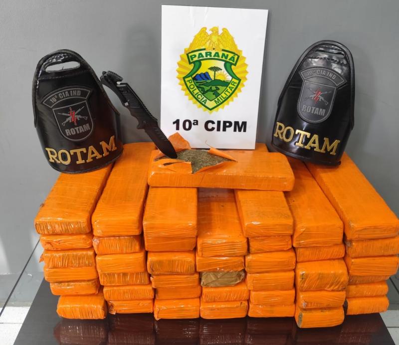 LS: PM prende mulher transportando quase 30 quilos de maconha