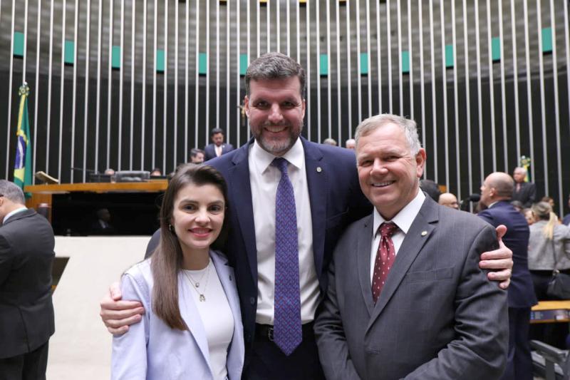 Deputados aprovam projeto que proíbe embargos com base em imagens de satélites
