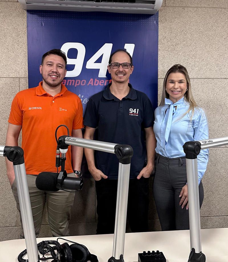 Cresol Vale das Águas leva educação financeira aos ouvintes da Campo FM durante semana do investidor
